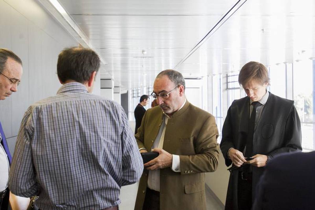 La Audiencia archiva la querella por el pago de los despidos de AUZSA