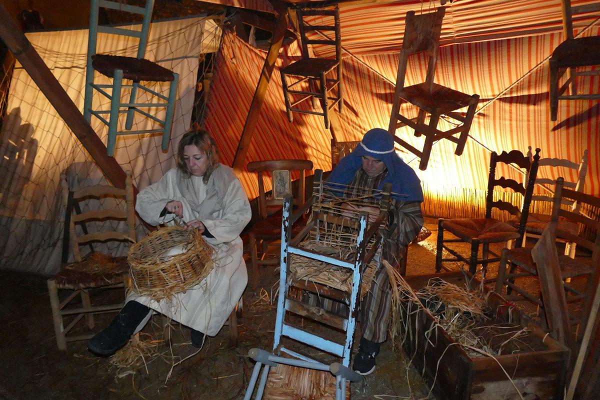 La 42a edició del Pessebre Vivent de Peralada manté viva la tradició recorrent el centre històric del poble