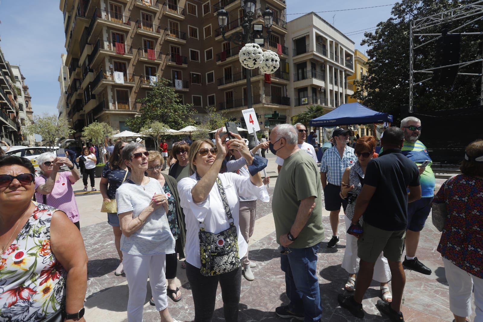 Desembarco de cruceristas en el centro de València