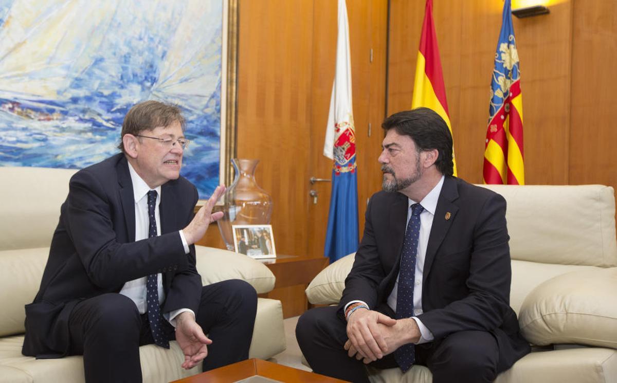 Recepción de Luis Barcala a Ximo Puig