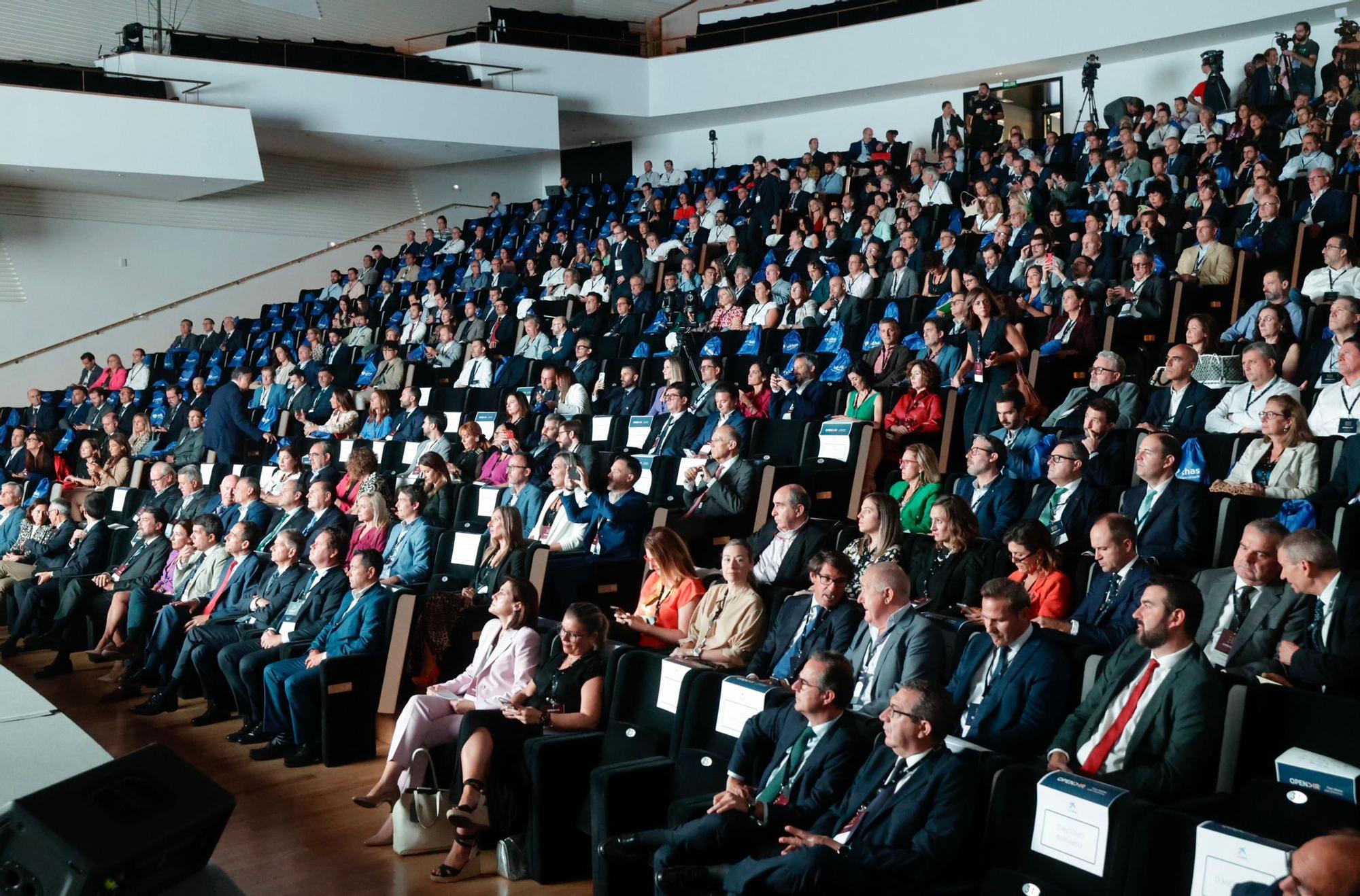 El consejero delegado de CaixaBank, Gonzalo Gortázar, participa en el congreso Opendir, organizado por el Círculo-Directivos de Alicante en el ADDA