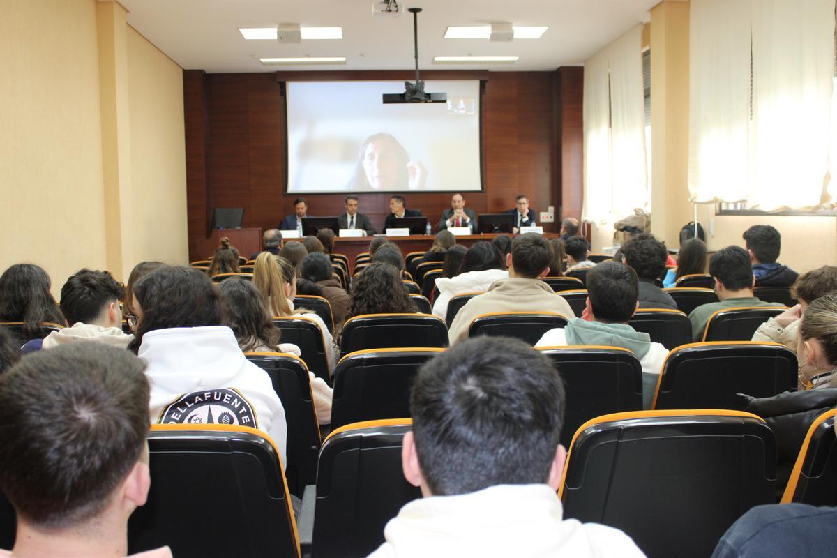Jornada sobre la economía social en la UEx.