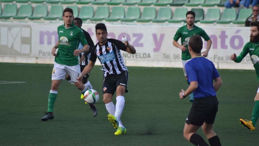 Frenazo del CD Castellón en Novelda (1-1), que se queda a cinco puntos del líder