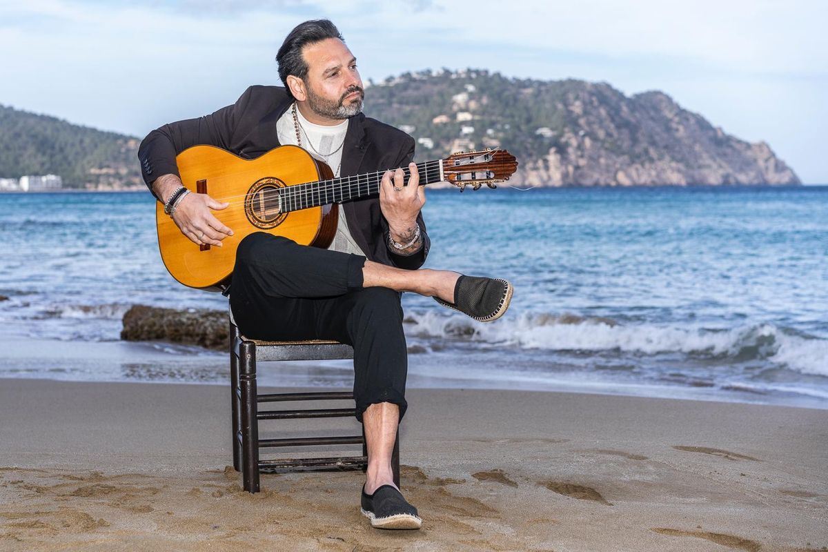 Antonio Muñoz presenta su disco 'Mar de invierno0 en el Auditori Caló de s'Oli