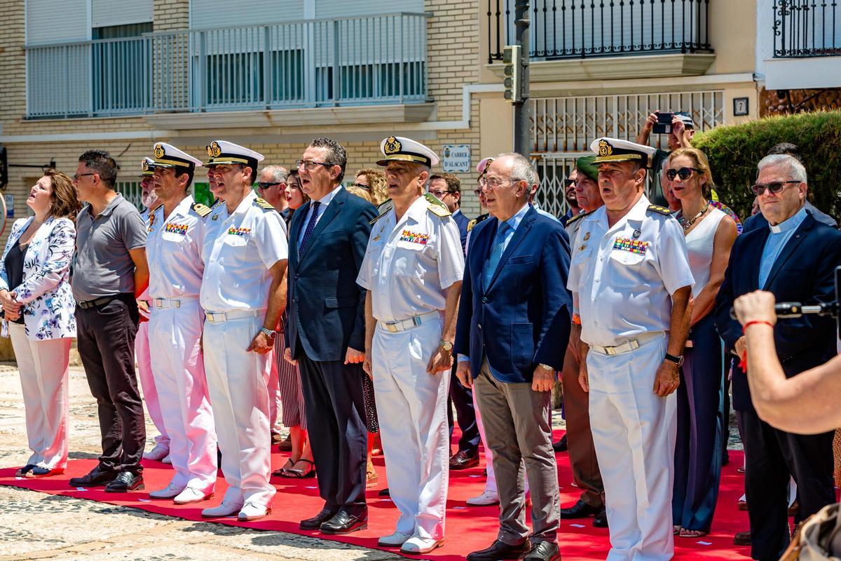 Benidorm homenajea a los Caídos en la Mar y al Arma Submarina