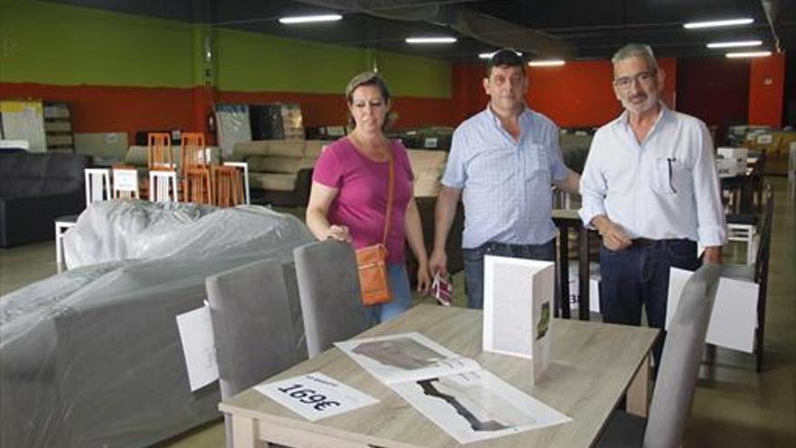 ‘Tó-Barato’, una nueva firma de muebles y decoración