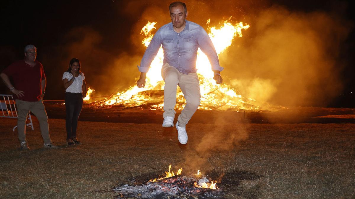 Ángel Moldes, alcalde del municipio, el año pasado.
