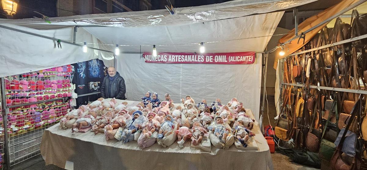 Así es el mercado de Reyes Magos en las noches del Cabanyal Así es el mercado de Reyes Magos en las noches del Cabanyal