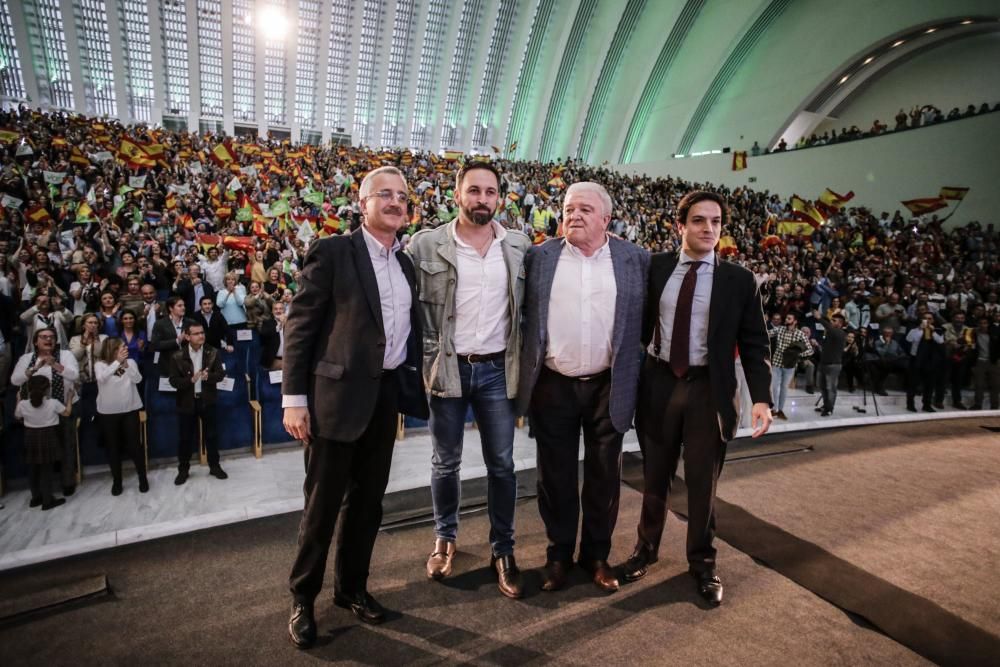 Apertura de campaña de Vox en el Calatrava, en Oviedo