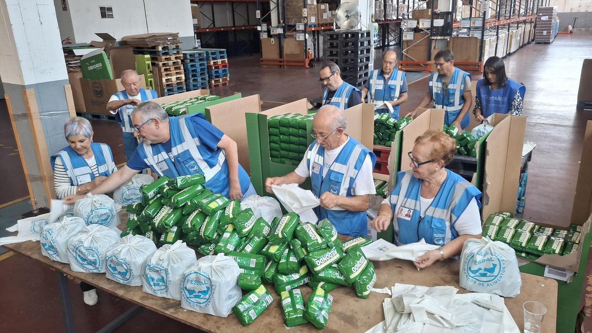 Voluntarios del Banco de Alimentos de Vigo.