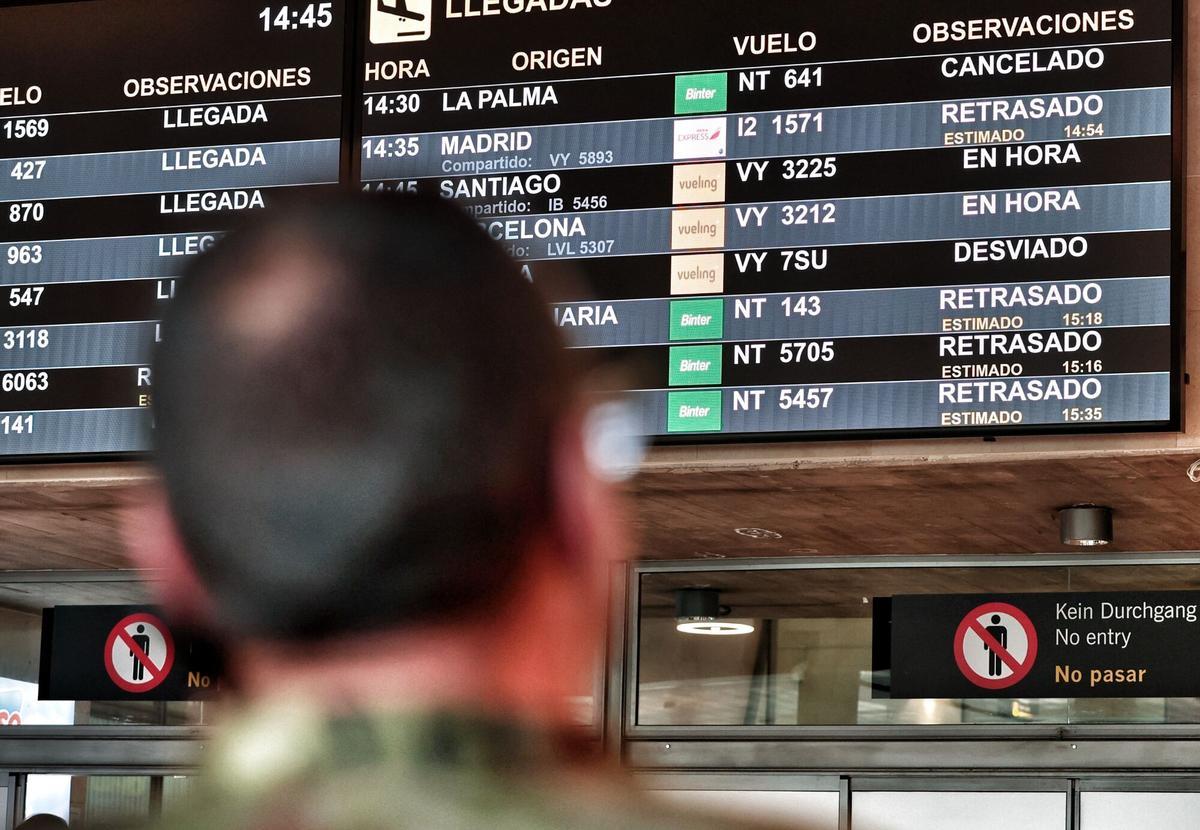 Retrasos y vuelos cancelados en Los Rodeos Retrasos y vuelos cancelados en Los Rodeos