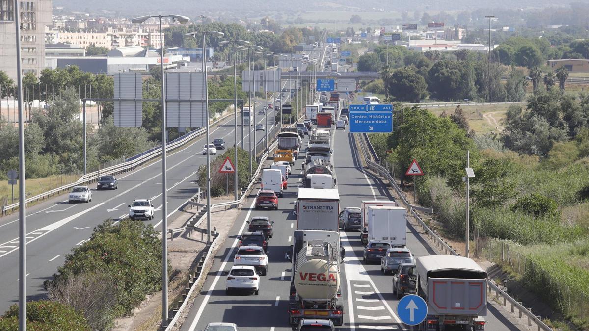 Retenciones en la A-4 a su paso por Córdoba