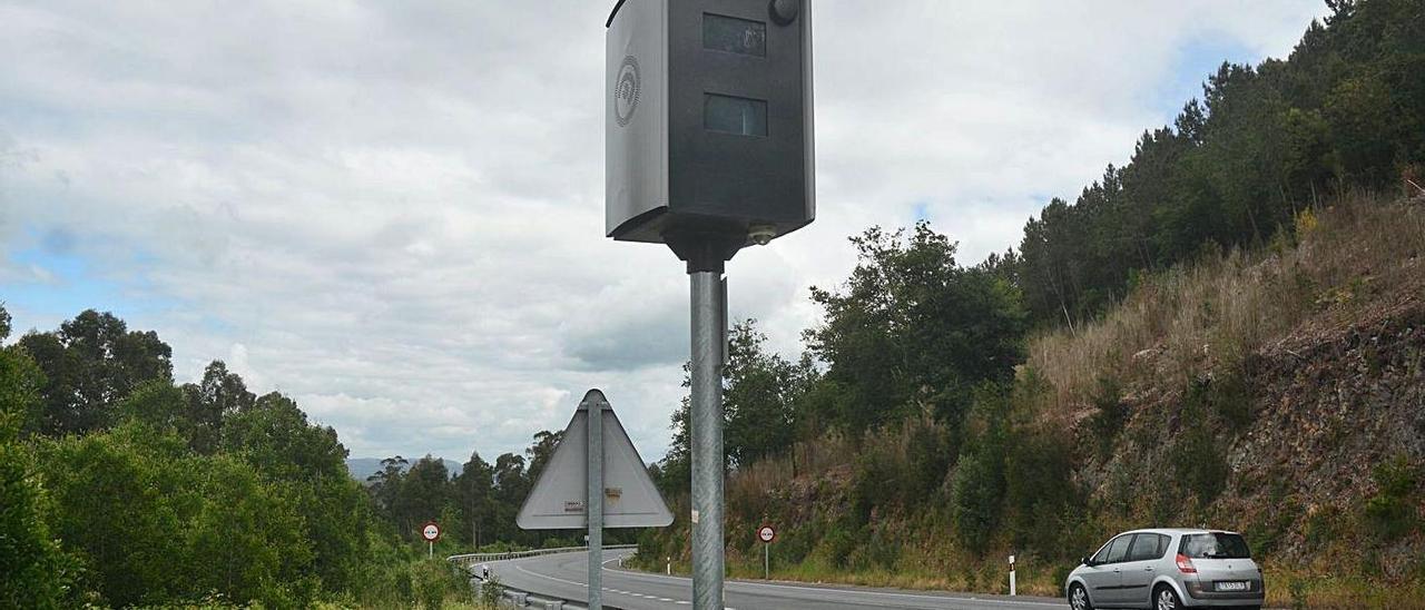 Radar de la N-550 en Cerponzóns, el último instalado en la comarca.