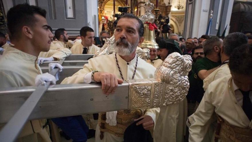 Banderas, en la procesión de Málaga