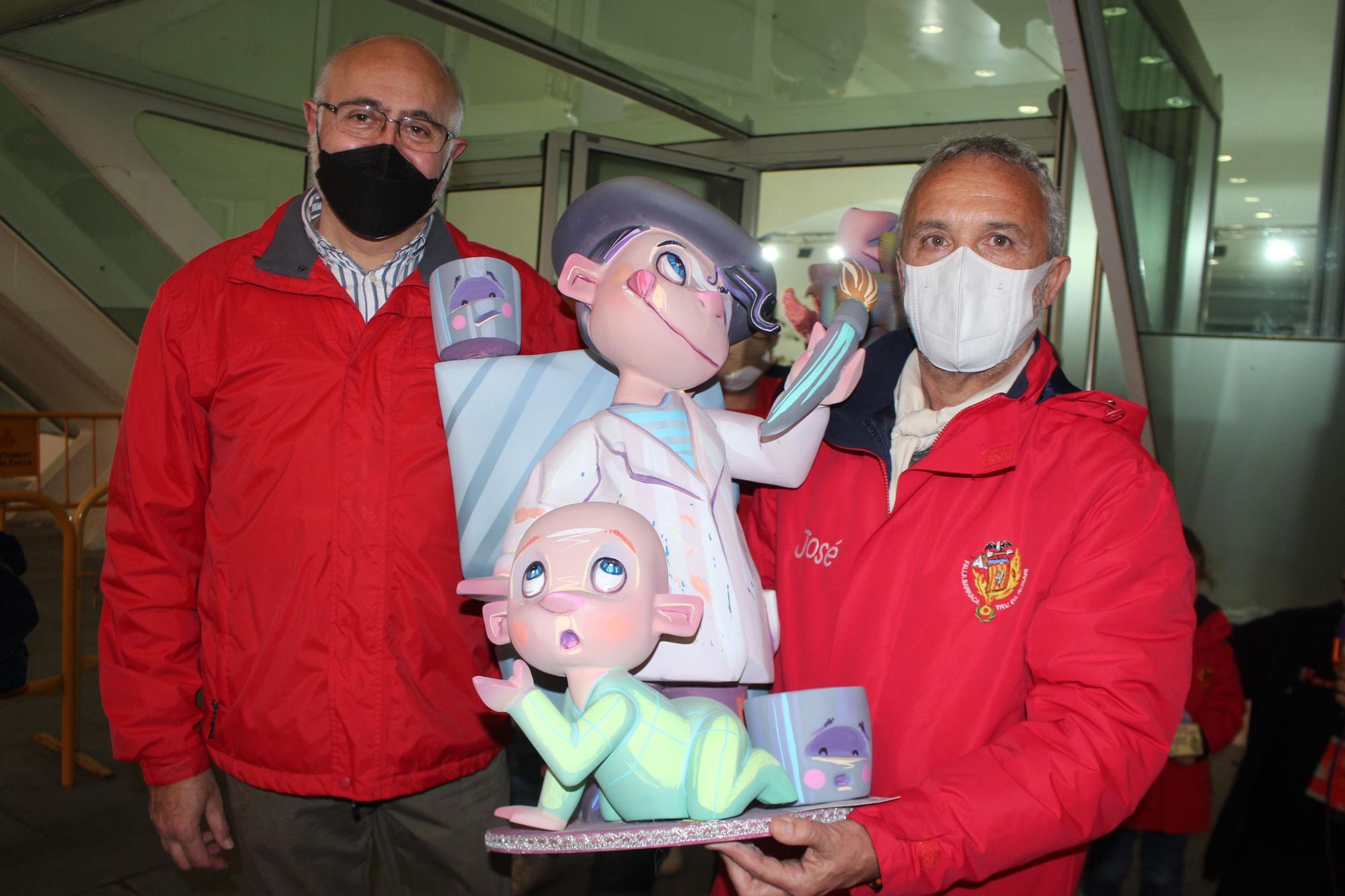 Los infantiles recogen los ninots de las Fallas 2022