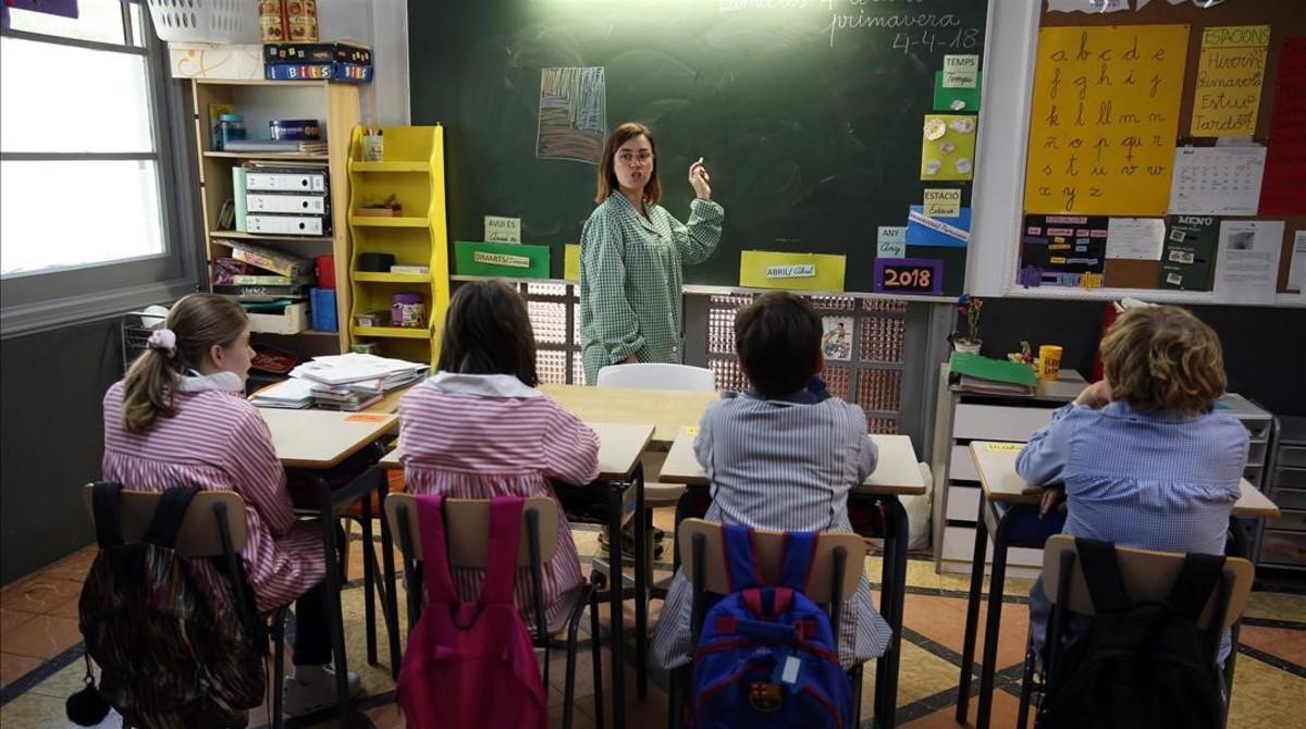 Una clase en la Escola Lexia