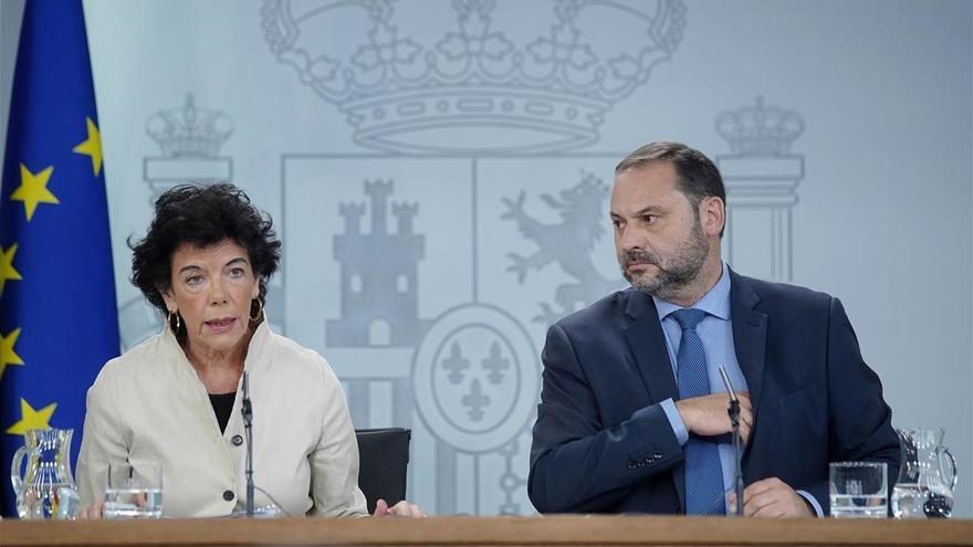 El Gobierno denuncia la &#039;cacería&#039; de PP y Ciudadanos