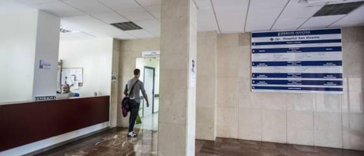 Atendida una enfermera del Hospital tras agredirla un paciente con VIH y hepatitis