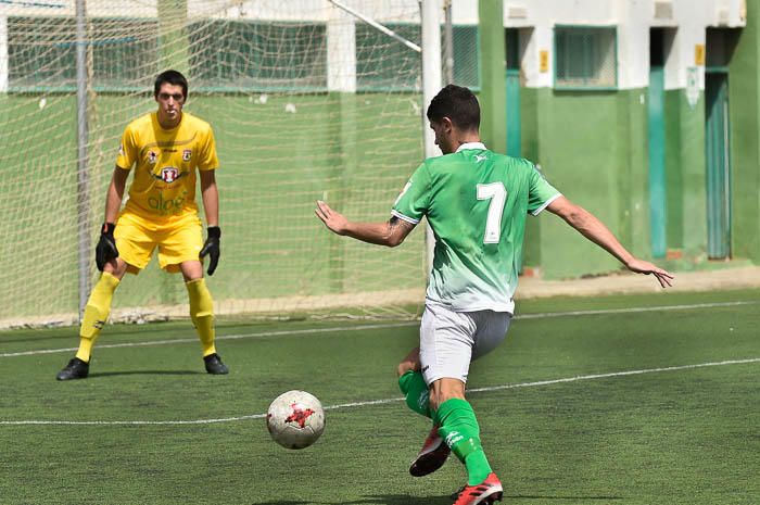 Fubol Tercera. Partido: Estrella # Haría C.F., ...