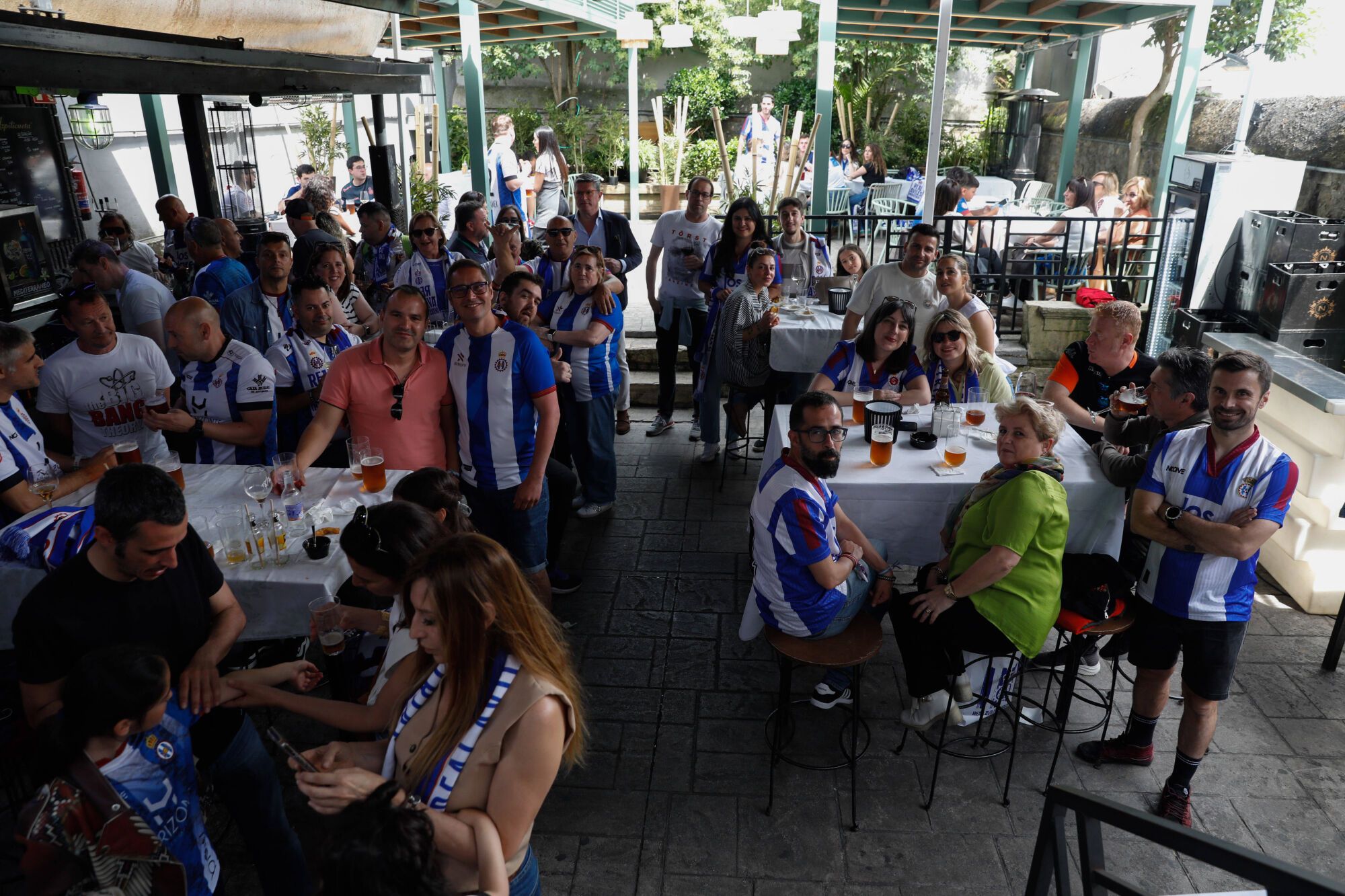 EN IMÁGENES: Ammbientazo en el play-off del Real Avilés contra el Antoniano