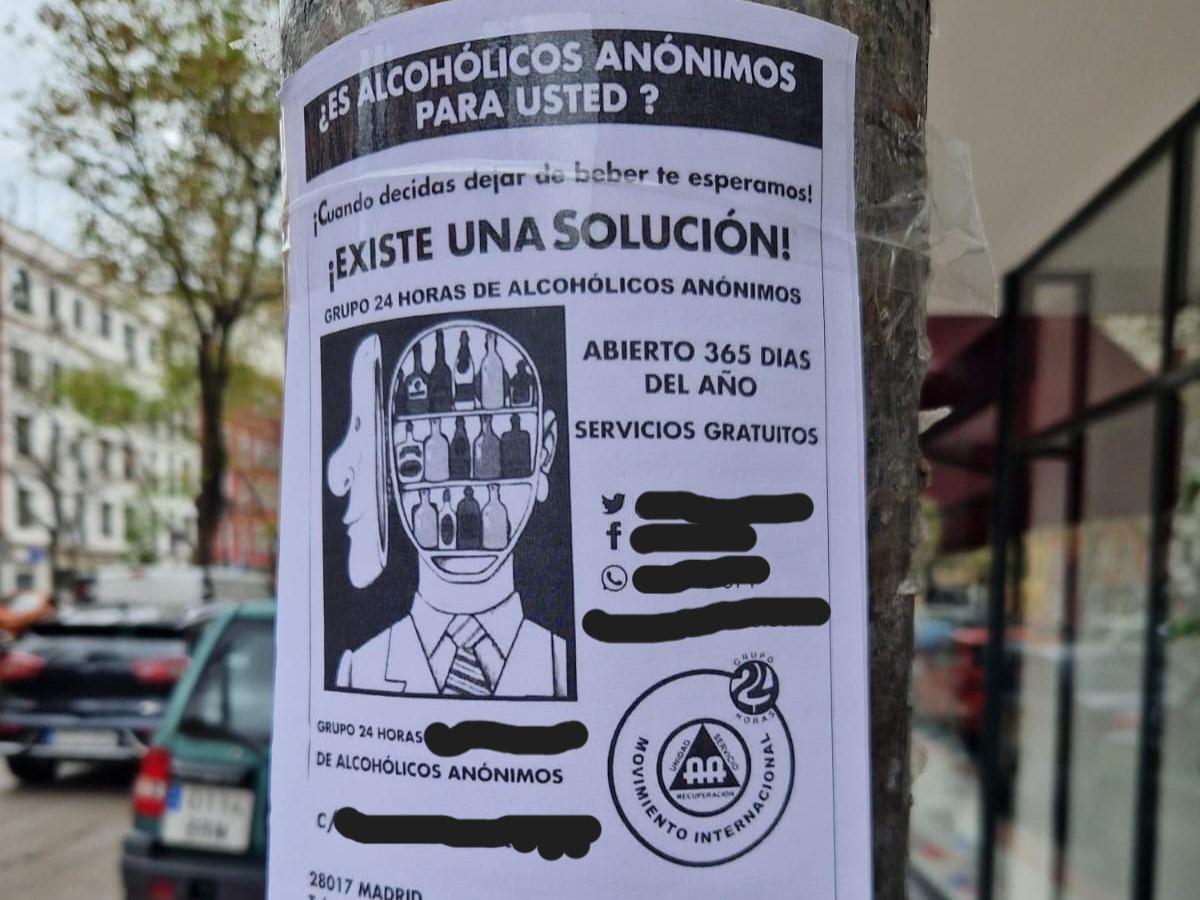Un cartel de captación de Grupo 24 horas en Madrid