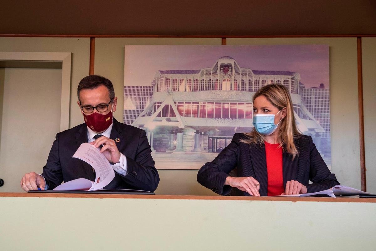 Diego Conesa y Ana Martínez Vidal.