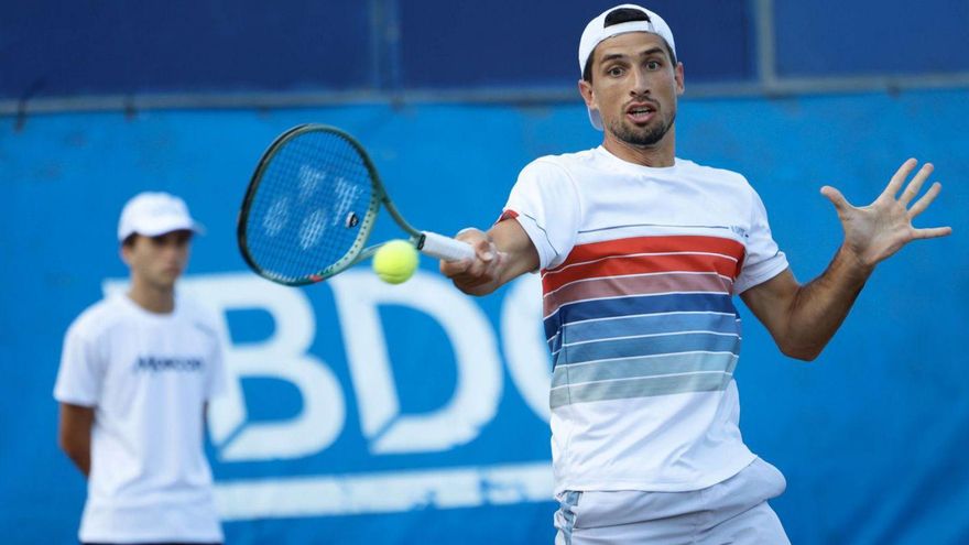 Cachín y Avendaño triunfan en la primera jornada del torneo de tenis playa de Luanco