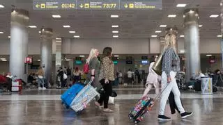 Los aeropuertos no tocan techo: Canarias registra un récord de pasajeros hasta mayo