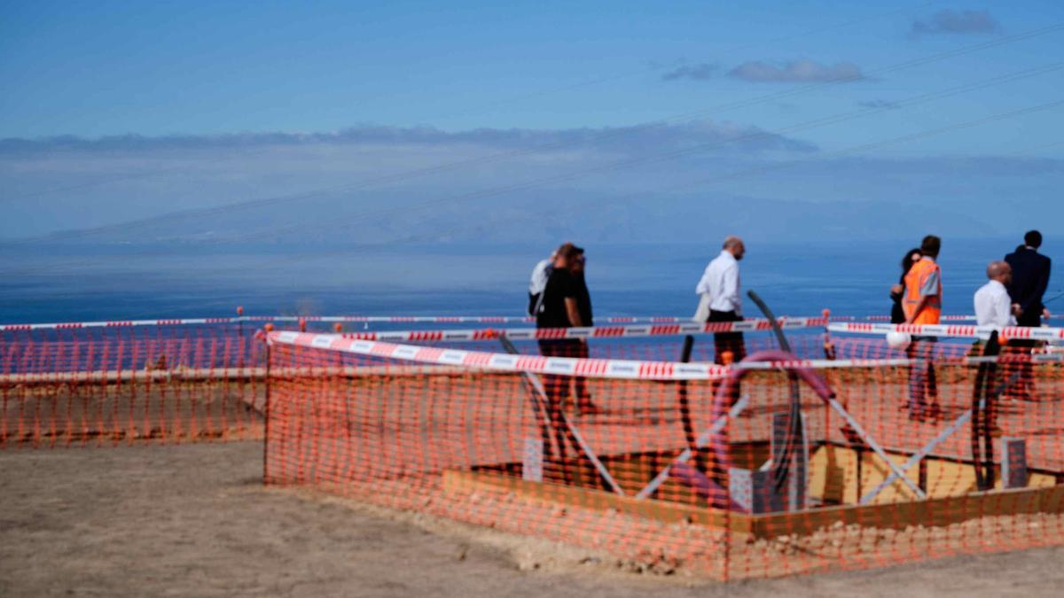 Inicio de las obras del cable submarino eléctrico Tenerife-La Gomera./ ARCHIVO