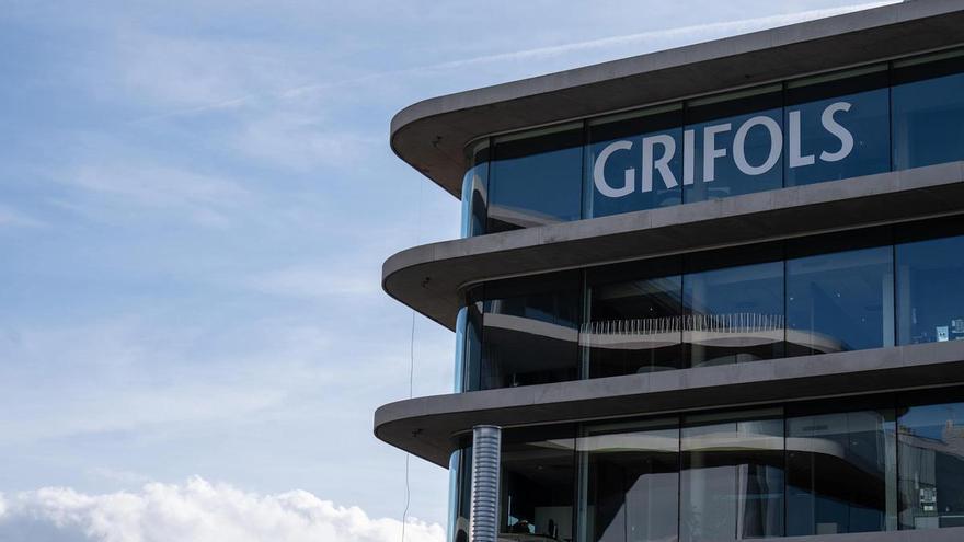 Grifols pierde un 3,89% a pesar del informe de la CNMV