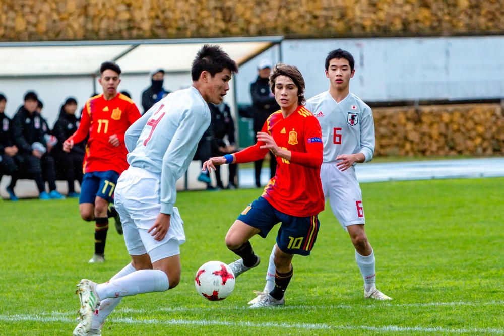 España sub-16 debuta con victoria en L'Alfàs del Pi ante Japón (4-2)