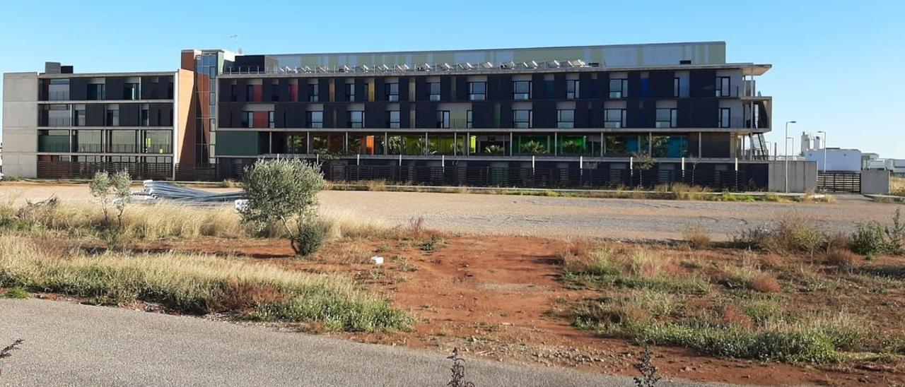 El Ayuntamiento de Vila-real ultima la adquisición de los terrenos en los que construir el instituto de FP integrado, n el entorno del centro de tecnificación deportiva.
