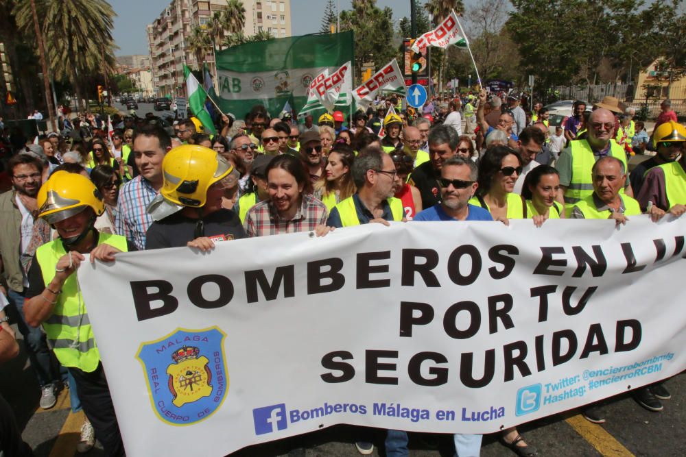 Manifestación de los bomberos de Málaga