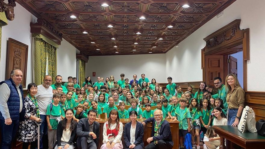 Telde recibe a dos supervivientes de las bombas atómicas de Hiroshima y Nagasaki