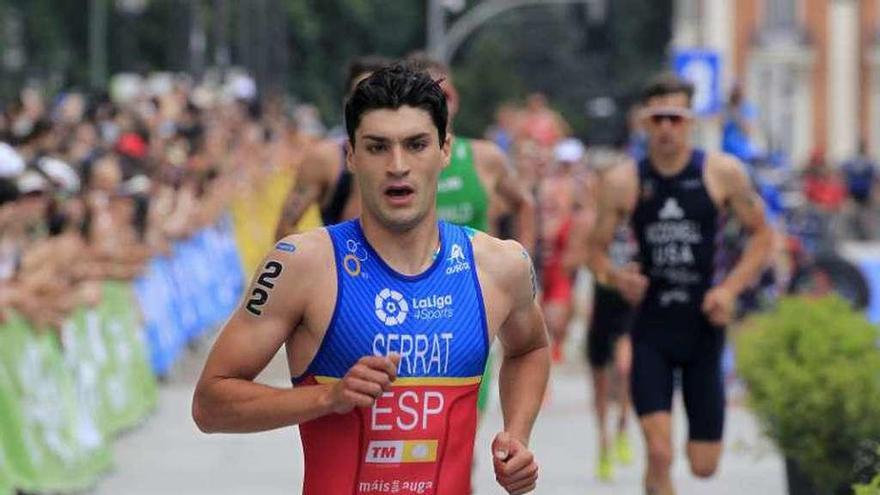 Antonio Serrat, durante el último sector de la carrera. // Efe