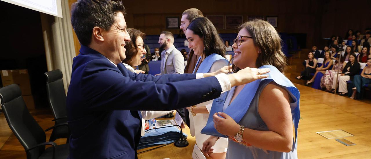 Acto de graduación de la UVigo el pasado curso.