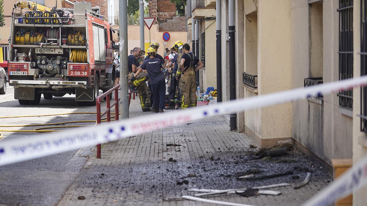 Incendi de gravetat en un pis de Salt