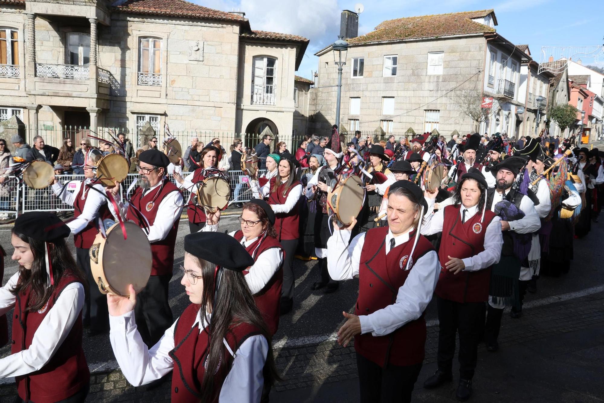 Las rondallas lucen la música gallega en Gondomar