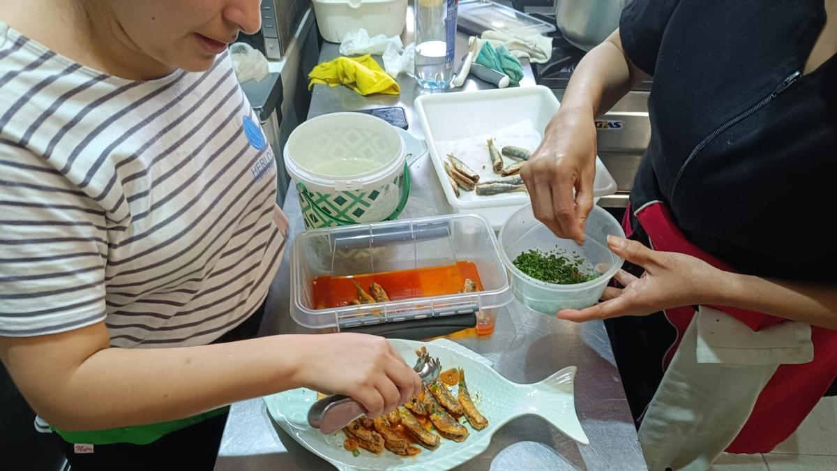 El pescado azul se saborea en O Grove, el «comedor de Galicia»