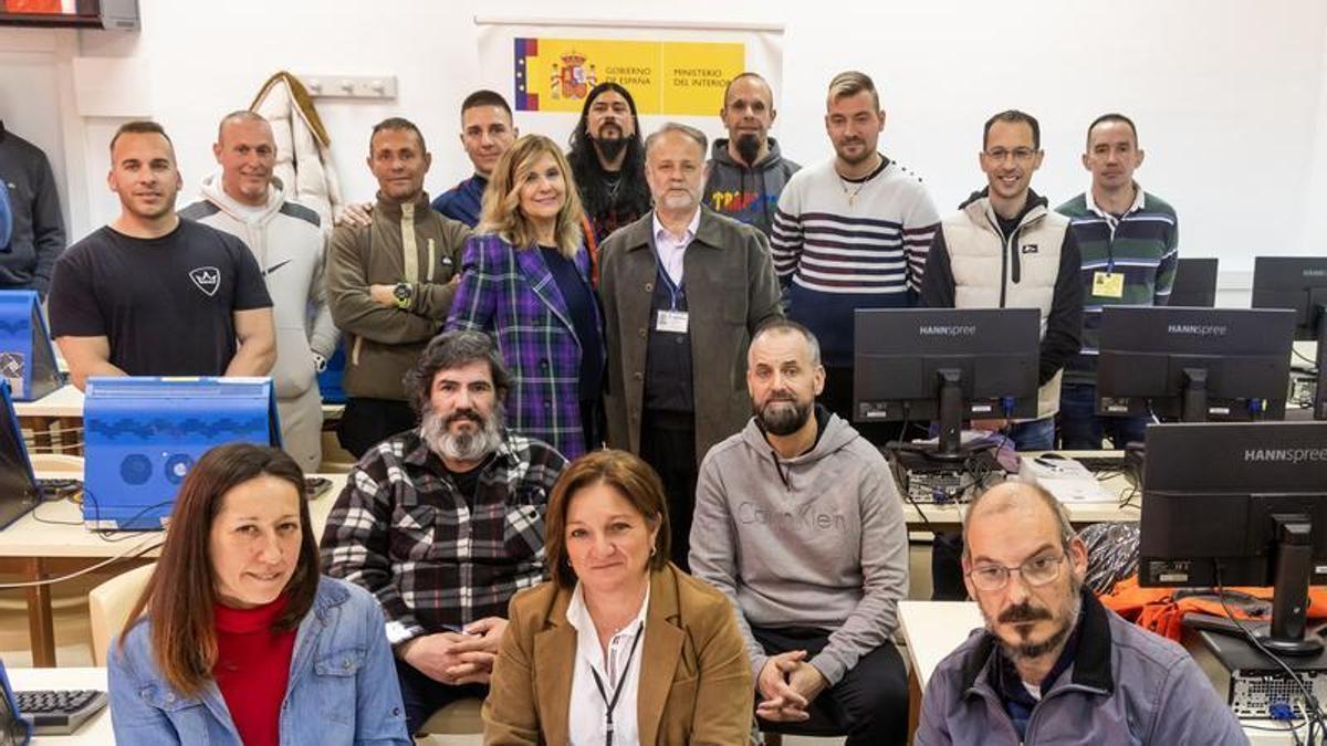 Villena: La vida tras los muros del Centro Penitenciario Alicante II, donde el estudio y el trabajo abren caminos hacia la reinserción