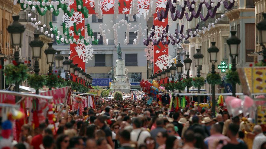 Una abarratada calle Larios, en la feria del año pasado.