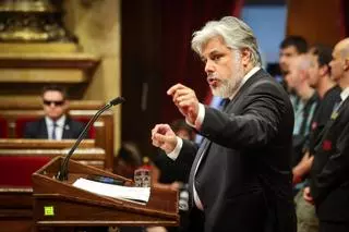 Batet (Junts), al ple: "Busquen el president com la Policia Nacional i la Guàrdia Civil buscaven les urnes de l'1-O"