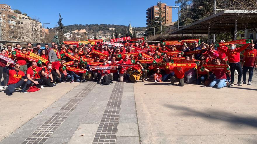 La afición del UCAM Murcia calienta motores en la Copa del Rey de Granada