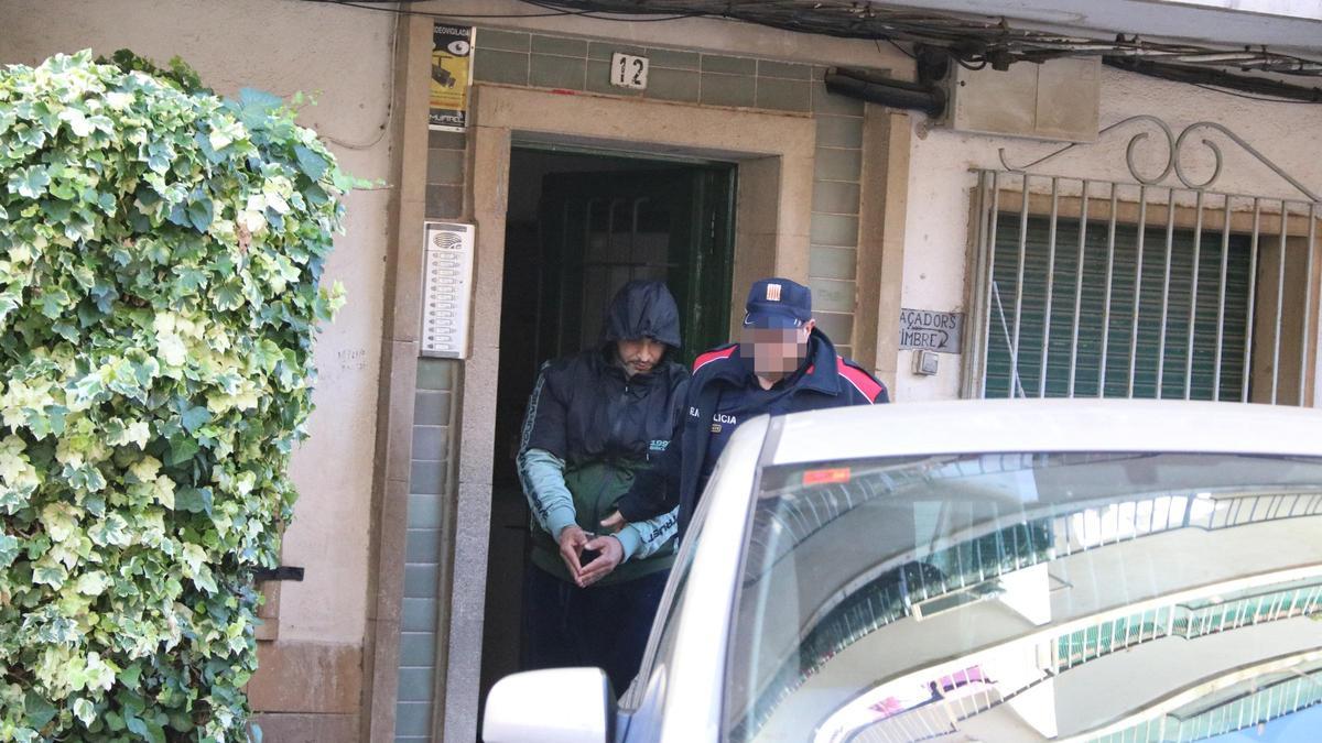 Imagen de uno de los detenidos en Figueres por Mossos