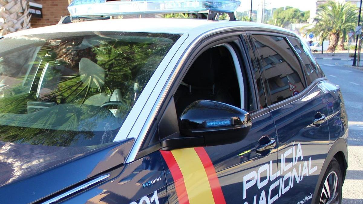 Coche de policía en imagen de archivo