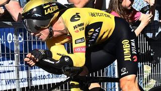 Giro de Italia: Evenepoel deja el duelo con Roglic sin efecto a la primera pedalada