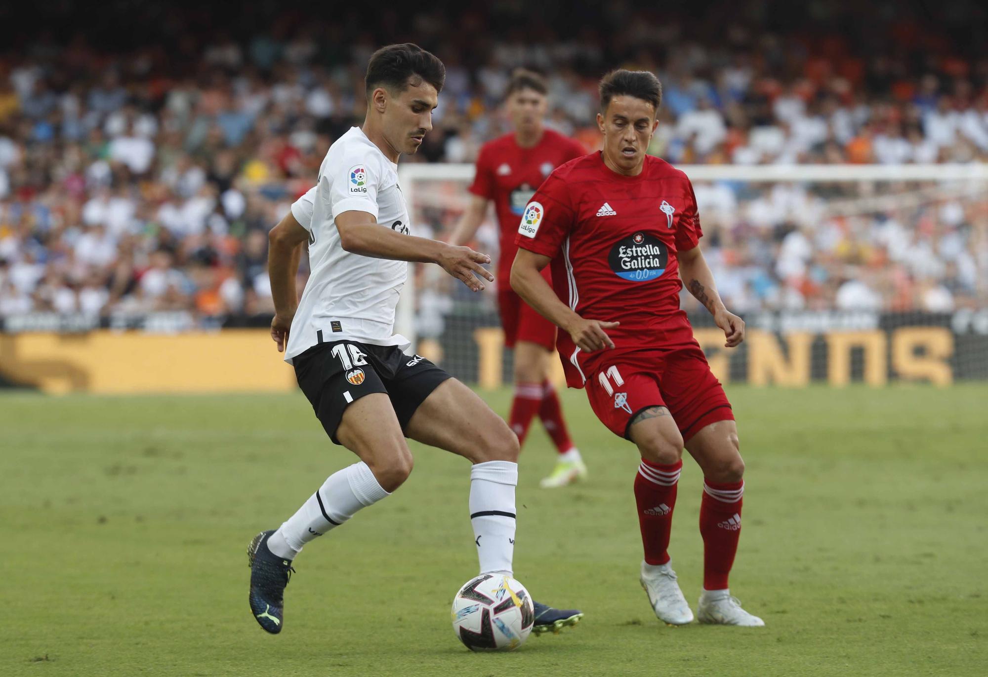 La victoria del Valencia CF ante el Celta de Vigo, en imágenes