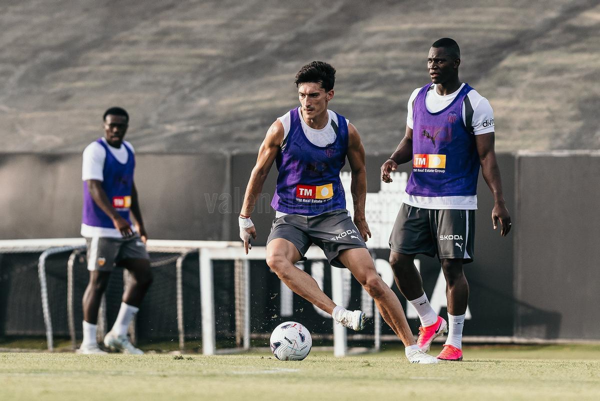 Pepelu, en un entrenamiento de pretemporada en Paterna.