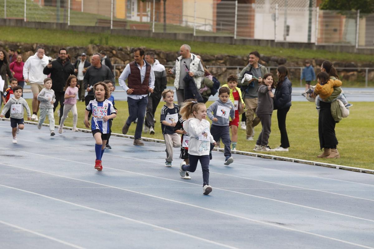 Avilés. Carrera escolar recaudación fondos Sahara