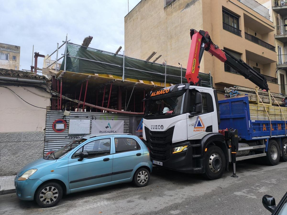 Construcción en la Calle Lluís Martí en el barrio de Pere Garau.